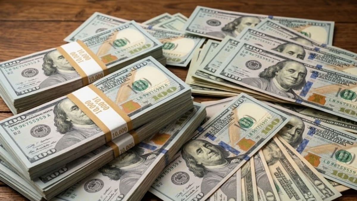 Dólar oficial sin cambios: cerró a $1.530 y la brecha con el blue se mantuvo en $15