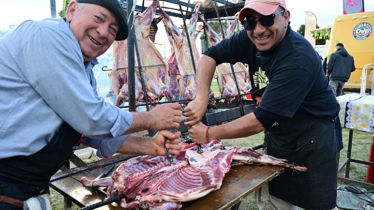 Confluencia de Sabores reunió a más de 90 puestos en el Parque Jaime de Nevares