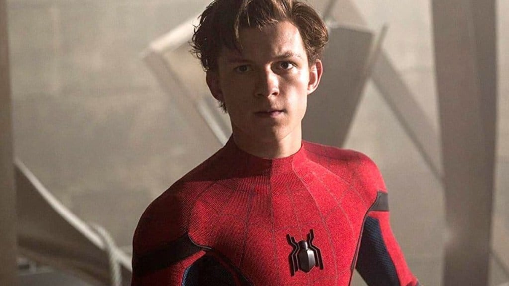 Destin Daniel Cretton vuelve a ponerse el mameluco de Spider-Man y se anota para la quinta aventura del héroe arácnido junto a Tom Holland, en una decisión que confirma la apuesta de Marvel y Sony por sostener una saga que ya se codea con las leyendas del ranking histórico de taquilla