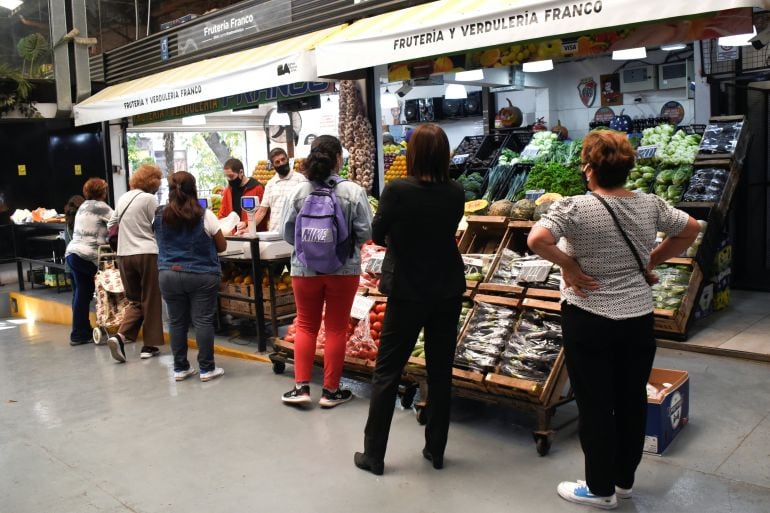 Inflación de agosto en la Argentina se moderó al 1,7% y se consolida como la más baja en catorce meses