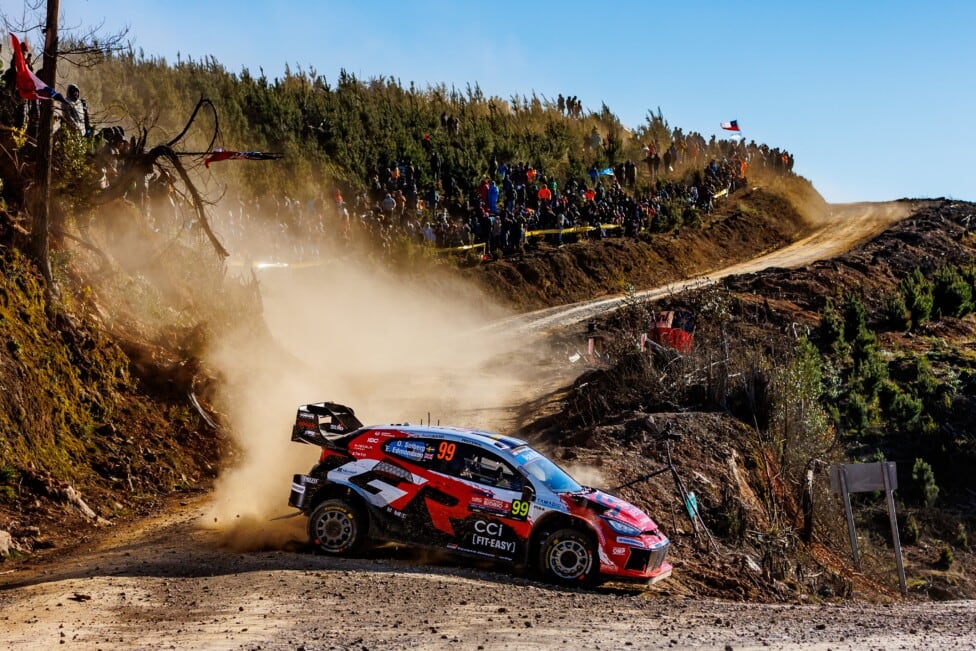 Toyota igualó a Lancia y lo festeja con un Solberg iluminado en Chile