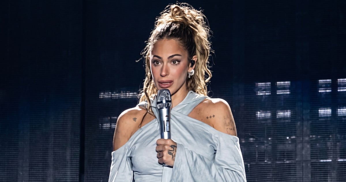 Tini Stoessel se plantó en el escenario y contó lo que le costaba: la depresión diagnosticada y el camino que todavía transita