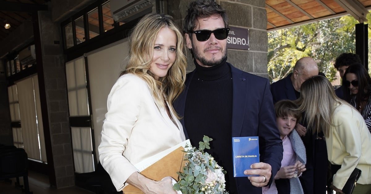 Casarse en tiempos de convivencia: Julieta Prandi y Emanuel Ortega dijeron que sí en San Isidro