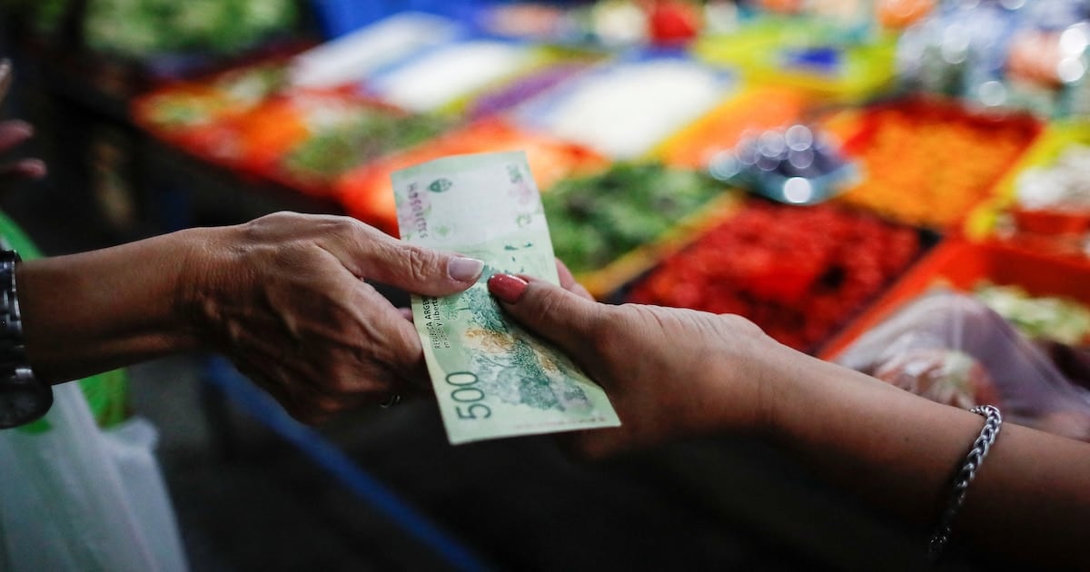Alimentos y bebidas aceleran en la segunda semana de septiembre y las consultoras ya estiman una inflación mensual cercana al 1,8%