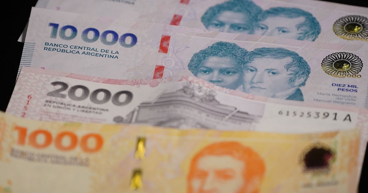 El billete de mil pesos, un sobreviviente que cada vez rinde menos en la góndola