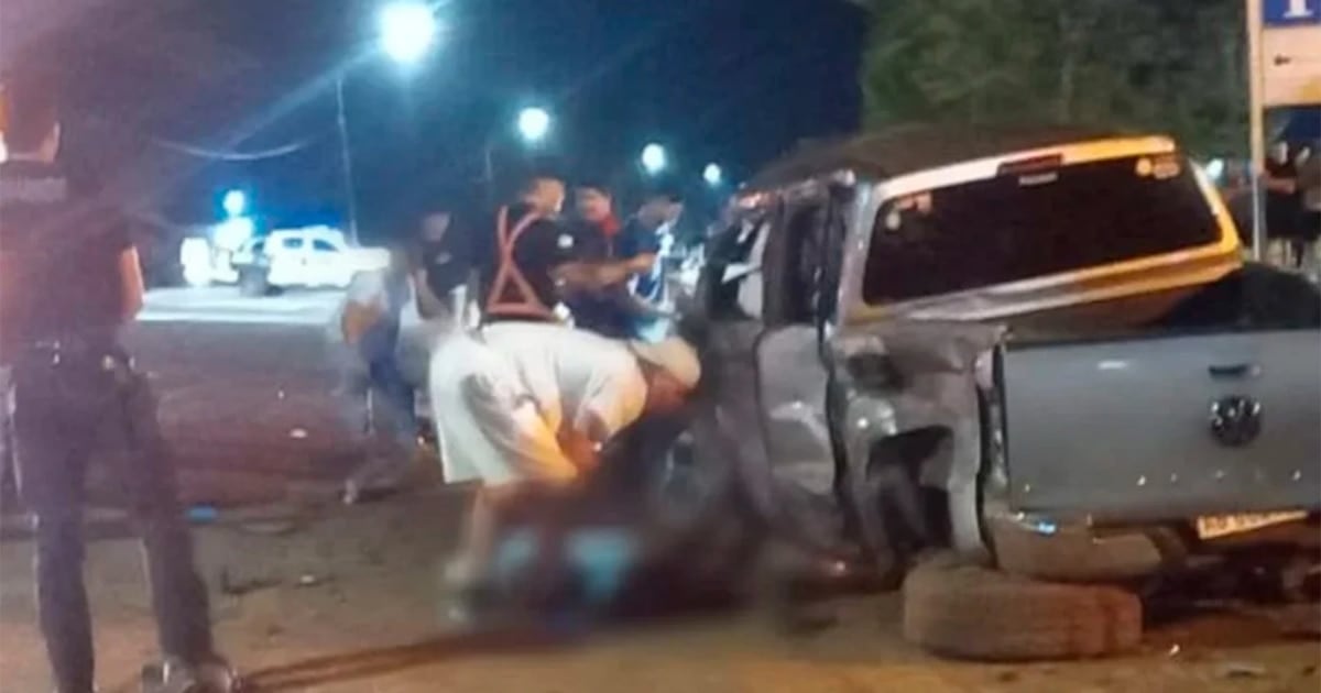 San Vicente: dos jóvenes muertos y cinco lesionados en un choque frontal entre camionetas sobre la Ruta 14
