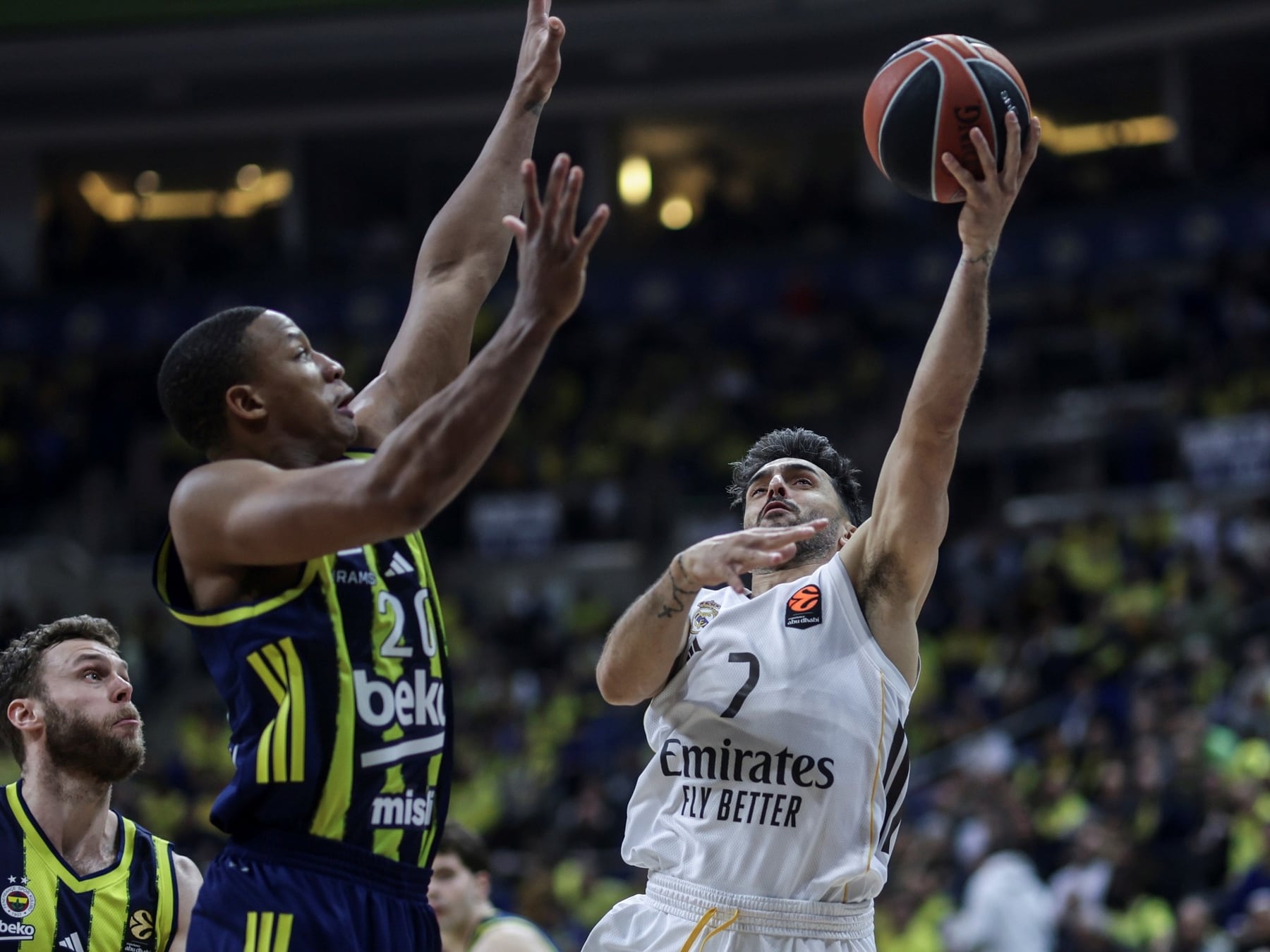 Corbalán se suma a la fiesta y Argentina ya tiene quinteto de lujo en la Euroliga