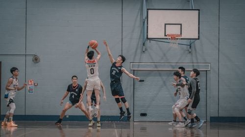 Valencia se sacó de encima a ASVEL en Francia y estira su invicto en la Euroliga