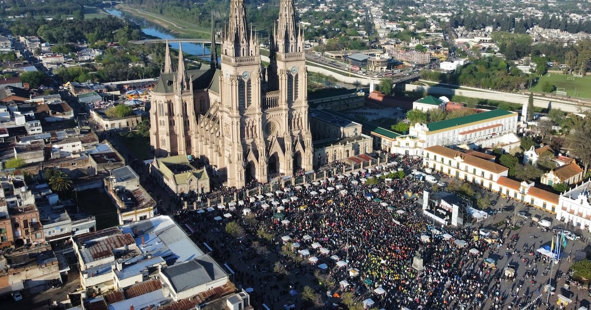 Alquileres en Luján por la visita papal: hasta 16.000 dólares la noche y ninguna garantía de ver al Papa