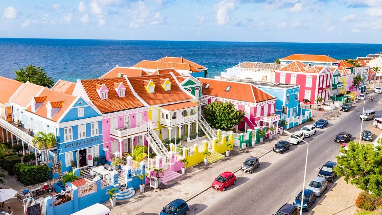 Curazao, una opción caribeña con 35 playas y un buggy como puerta de entrada