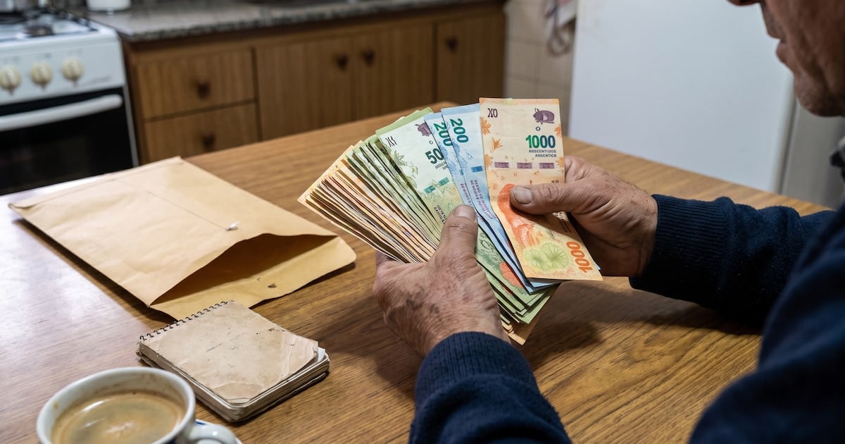 El crédito a las familias rozó los 102 billones de pesos y la mora ya alcanza a uno de cada cuatro deudores