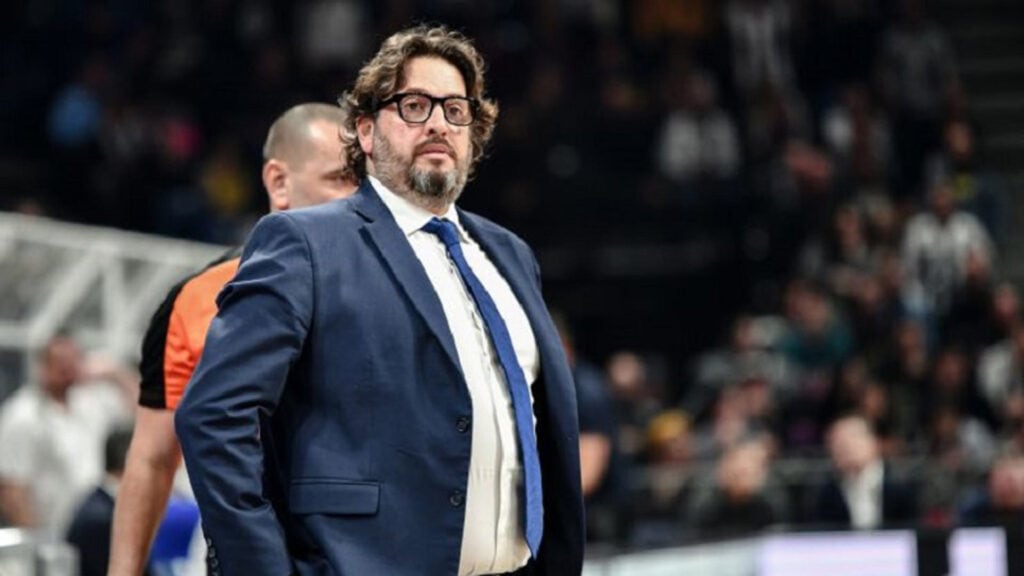 El Baskonia cortó a Galbiati y ahora se encomienda al viejo zorro Perasovic