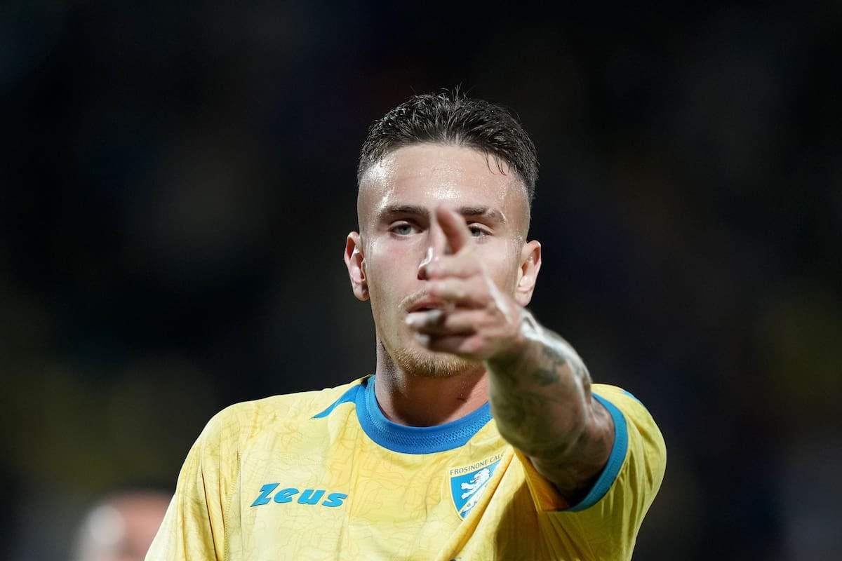 Raimondo, el italiano que le sacó el número uno a Lautaro y se puso la corona de rey del gol en Italia