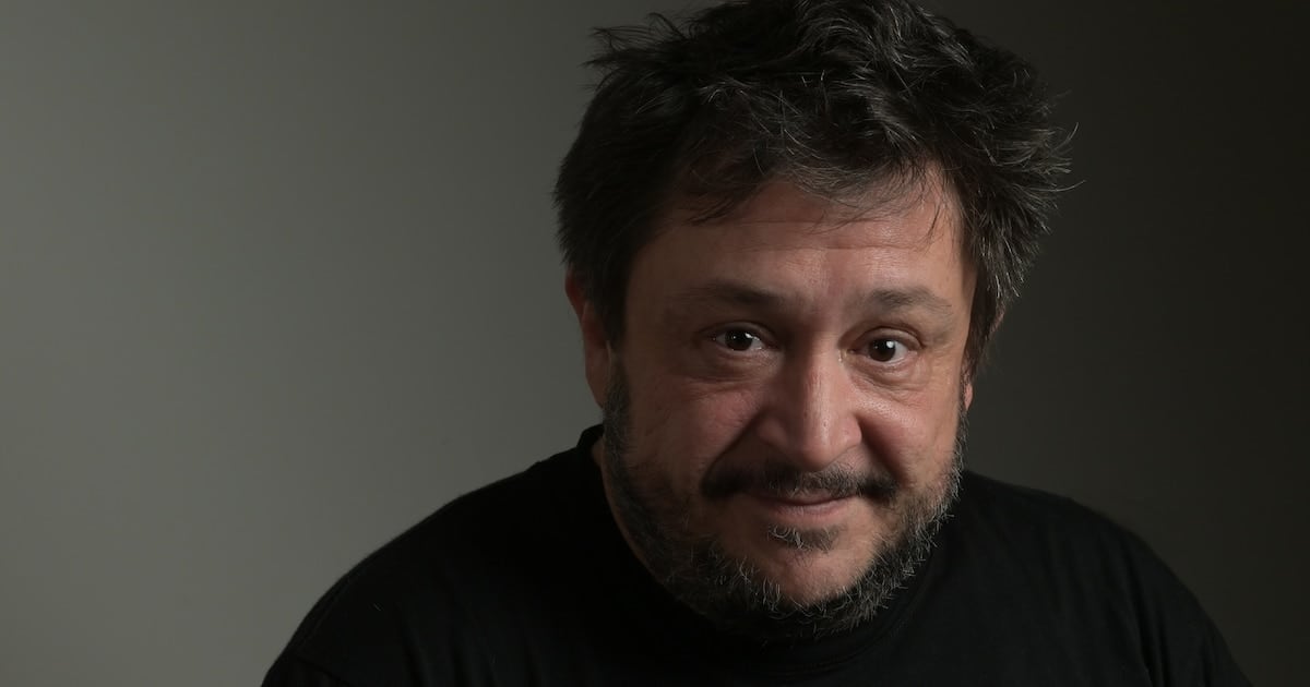 Dieciocho inversores denuncian penalmente a Hernán Casciari y a Orsai Audiovisuales por siete producciones que,según ellos,rindieron menos del 3%